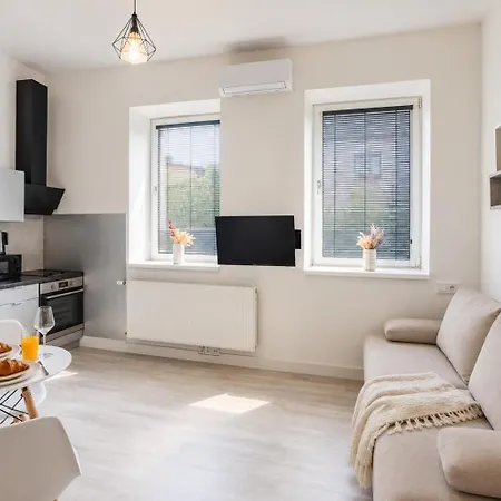Apartament Quiet Street 11/5e