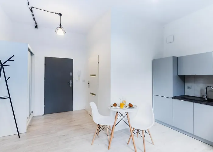 Quiet Street 11/5e דירה